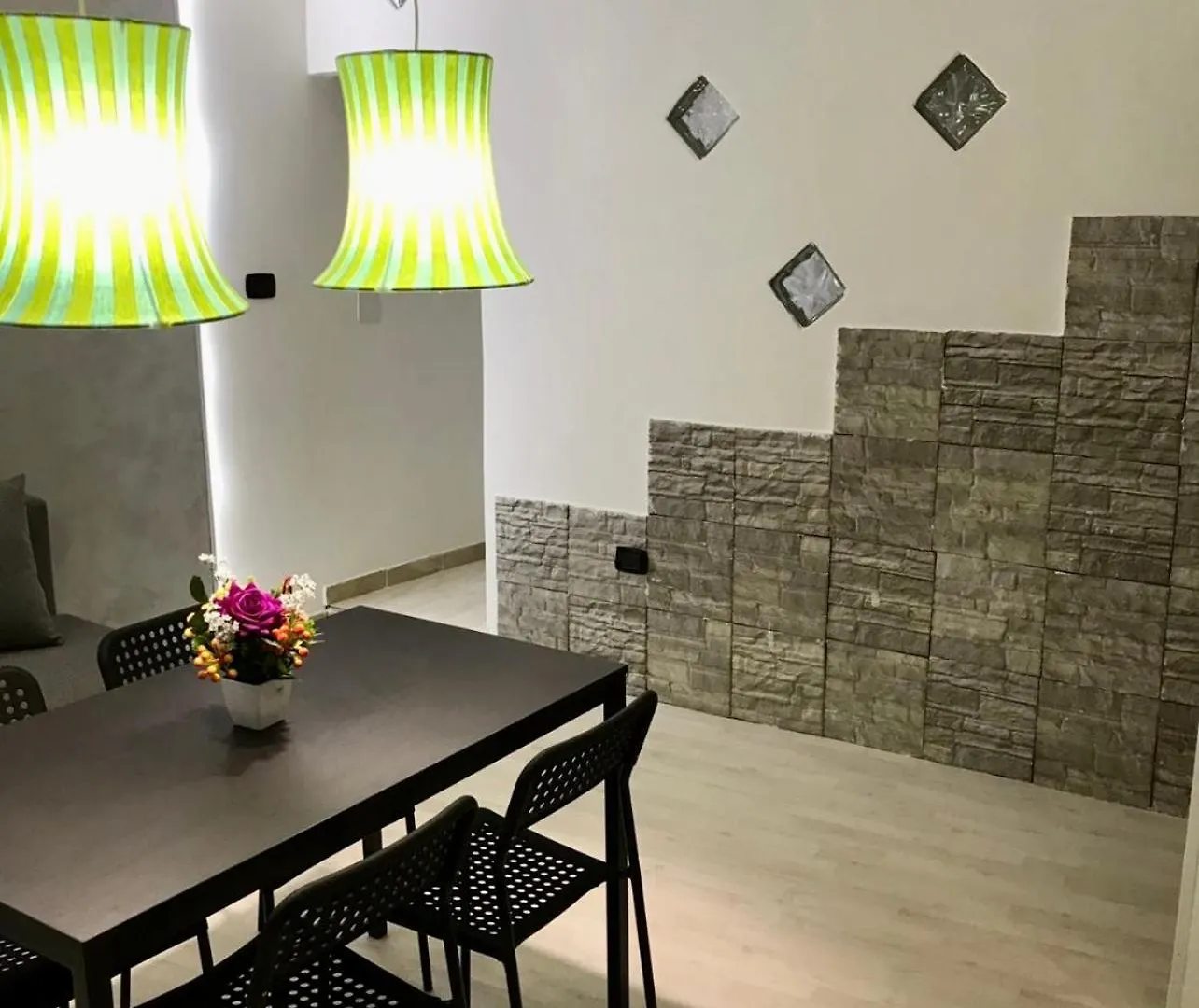 דירות Maclahouse Napoli Centrale